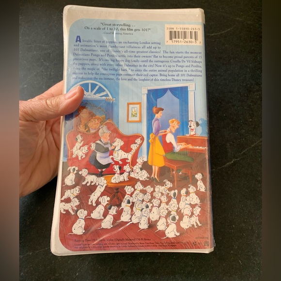 DISNEY | 2 Sealed VHS Tapes | 101 Dalmatians and Pinocchio - Picture 5 of 16